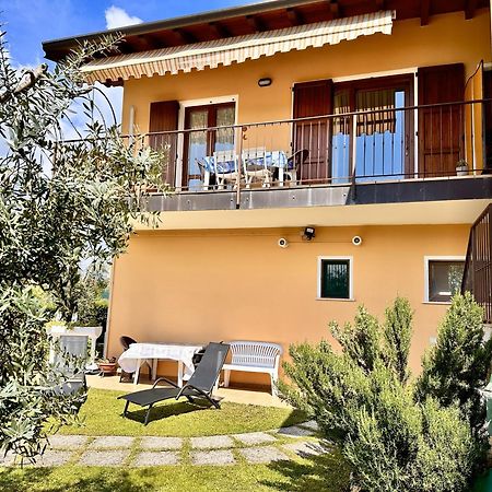Il Fienile Di Manerba Appartement Manerba del Garda Buitenkant foto