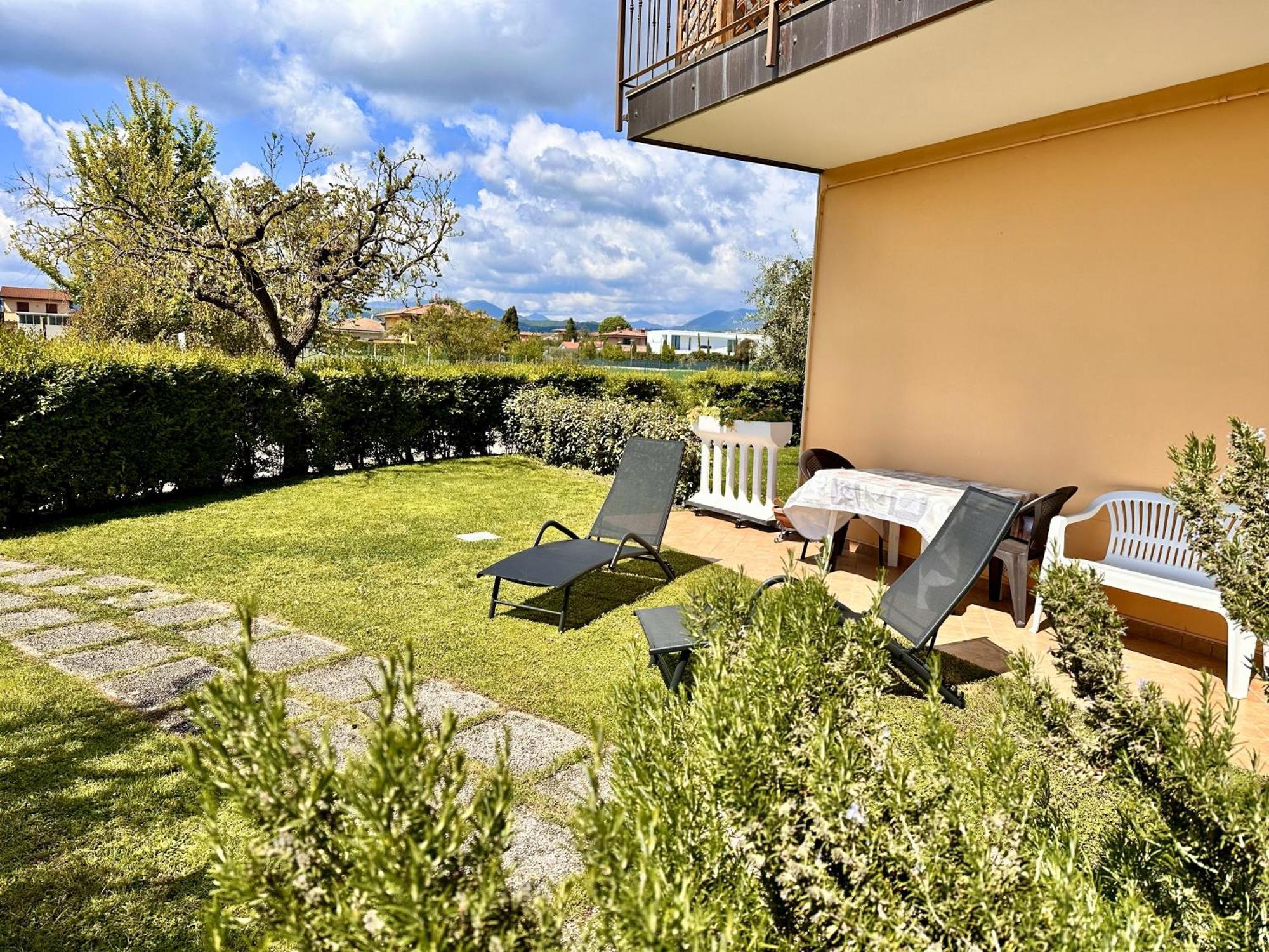 Il Fienile Di Manerba Appartement Manerba del Garda Buitenkant foto